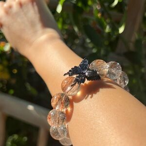 Ultra High Grade Rare Gold Black Super Seven